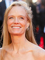 Suzy Amis