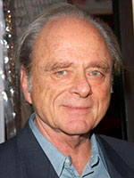 Harris Yulin