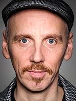 Ewen Bremner