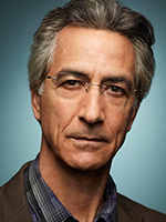 David Strathairn