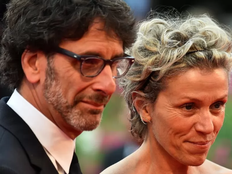 Joel Coen compie 69 anni: le due frasi vietate nel matrimonio con Frances McDormand