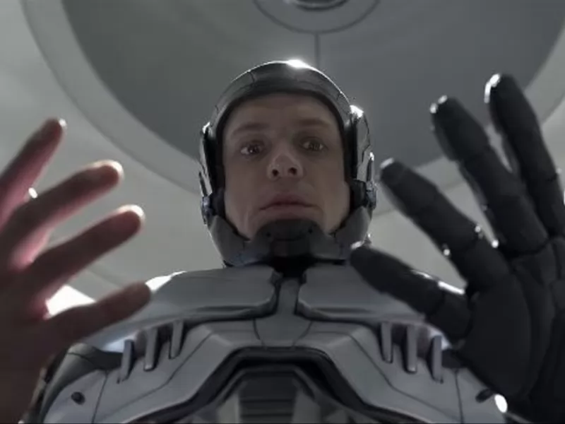 RoboCop, Joel Kinnaman boccia il suo stesso reboot:”Non abbiamo tenuto conto dei fan”