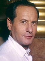 Eli Wallach