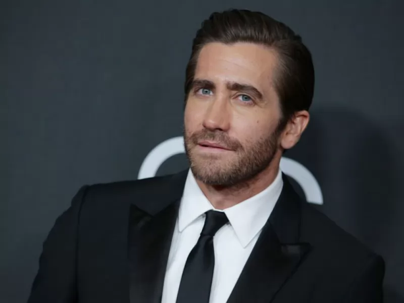 Jake Gyllenhaal si candida come Batman nel DCU! “Sarebbe un onore”