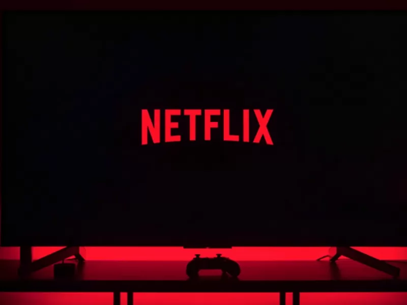 Quanto guadagnano i capi di Netflix, cifre da capogiro per i giganti dello streaming