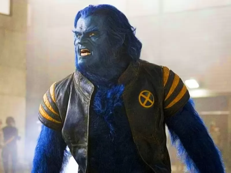 Avengers: Doomsday, Kelsey Grammer rompe il silenzio sul ritorno di Bestia