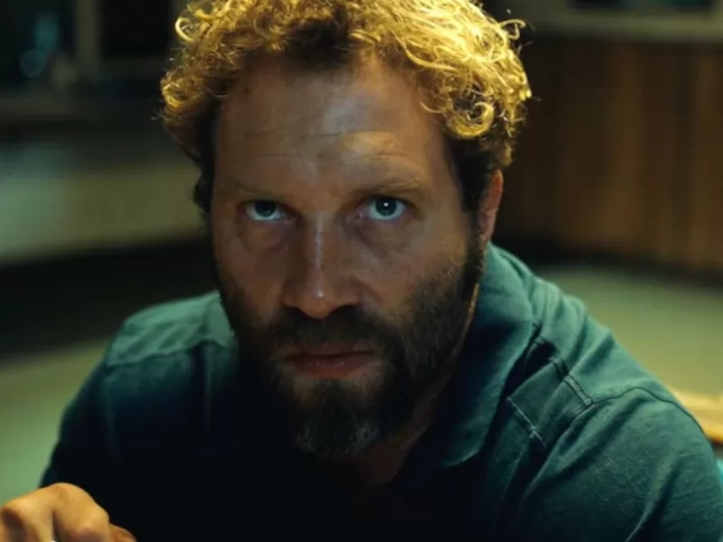 Dangerous Animals: un serial killer uccide usando gli squali nel trailer del nuovo horror!