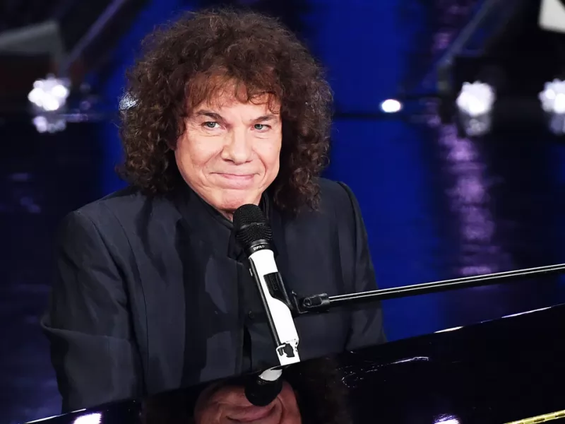 David di Donatello, problemi per Cocciante: si dimentica le parole e lascia il palco!