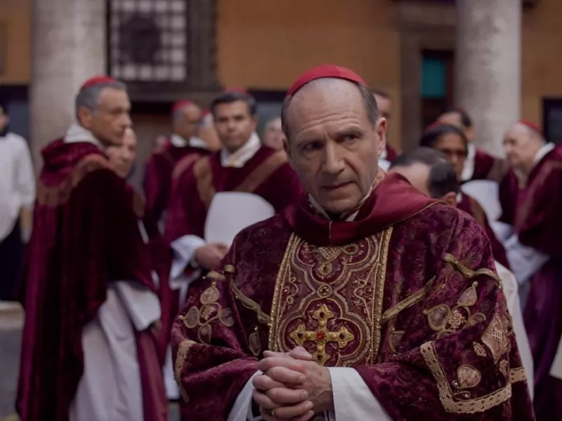 [SPOILER] 3 cose bellissime di Conclave e 3 cose che proprio non funzionano